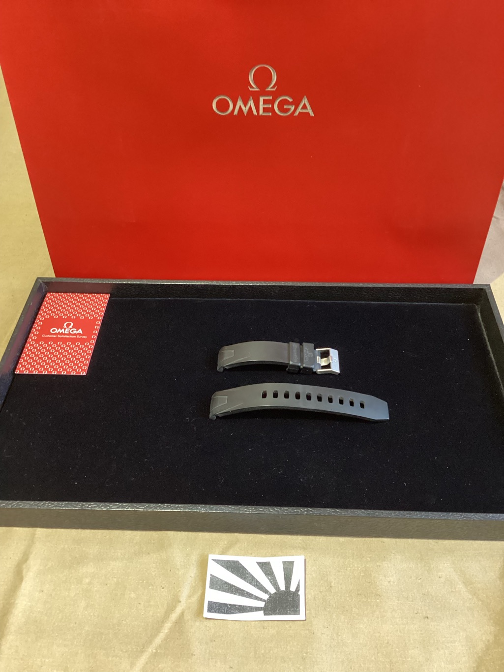 Omega Planet Ocean Rubber Strap 20mm Ref 98000144  Tang Ref 94512022